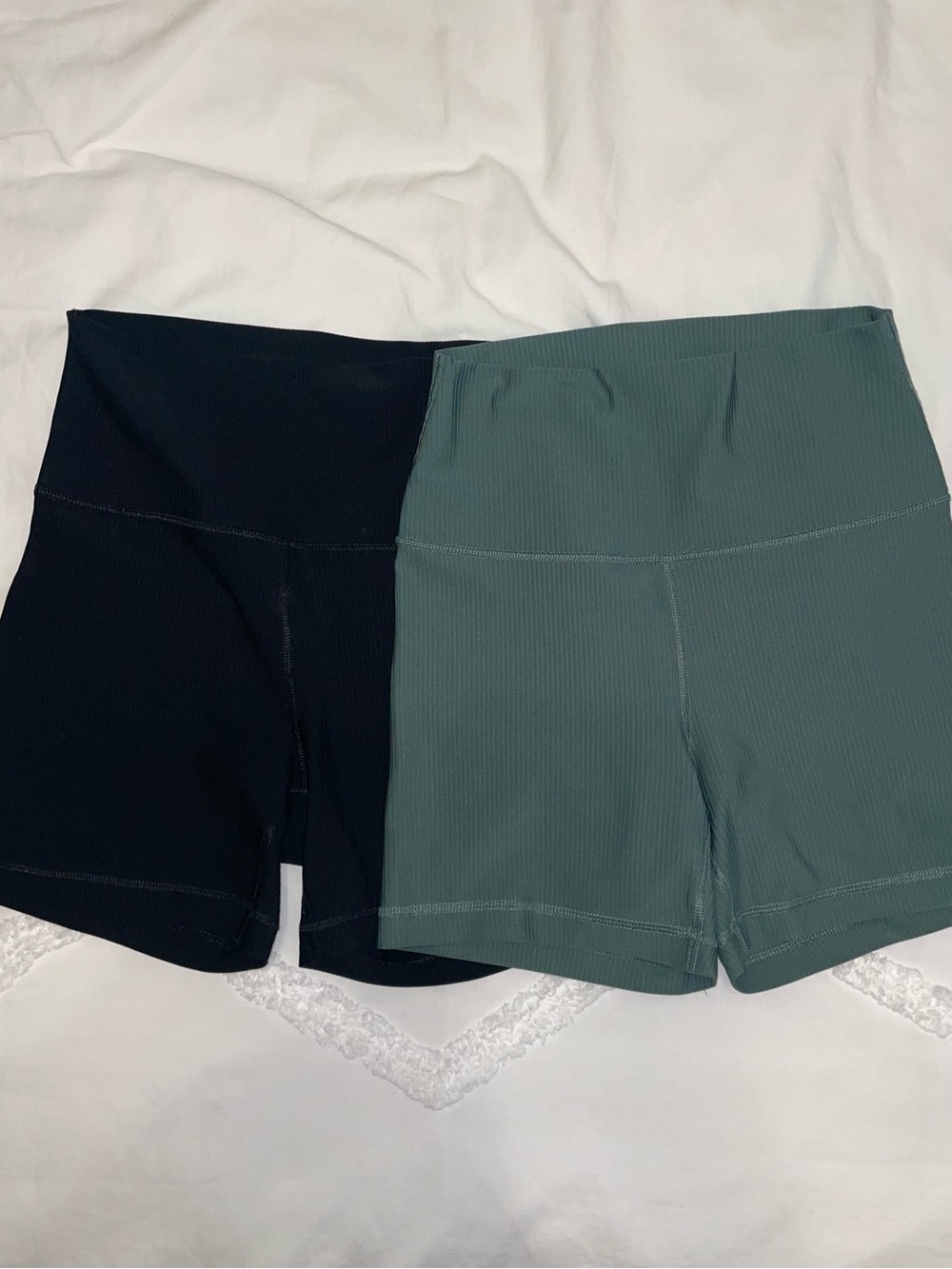 90 Degree By Reflex Ribbed High-Waist Bike Shorts — Black & Teal Green